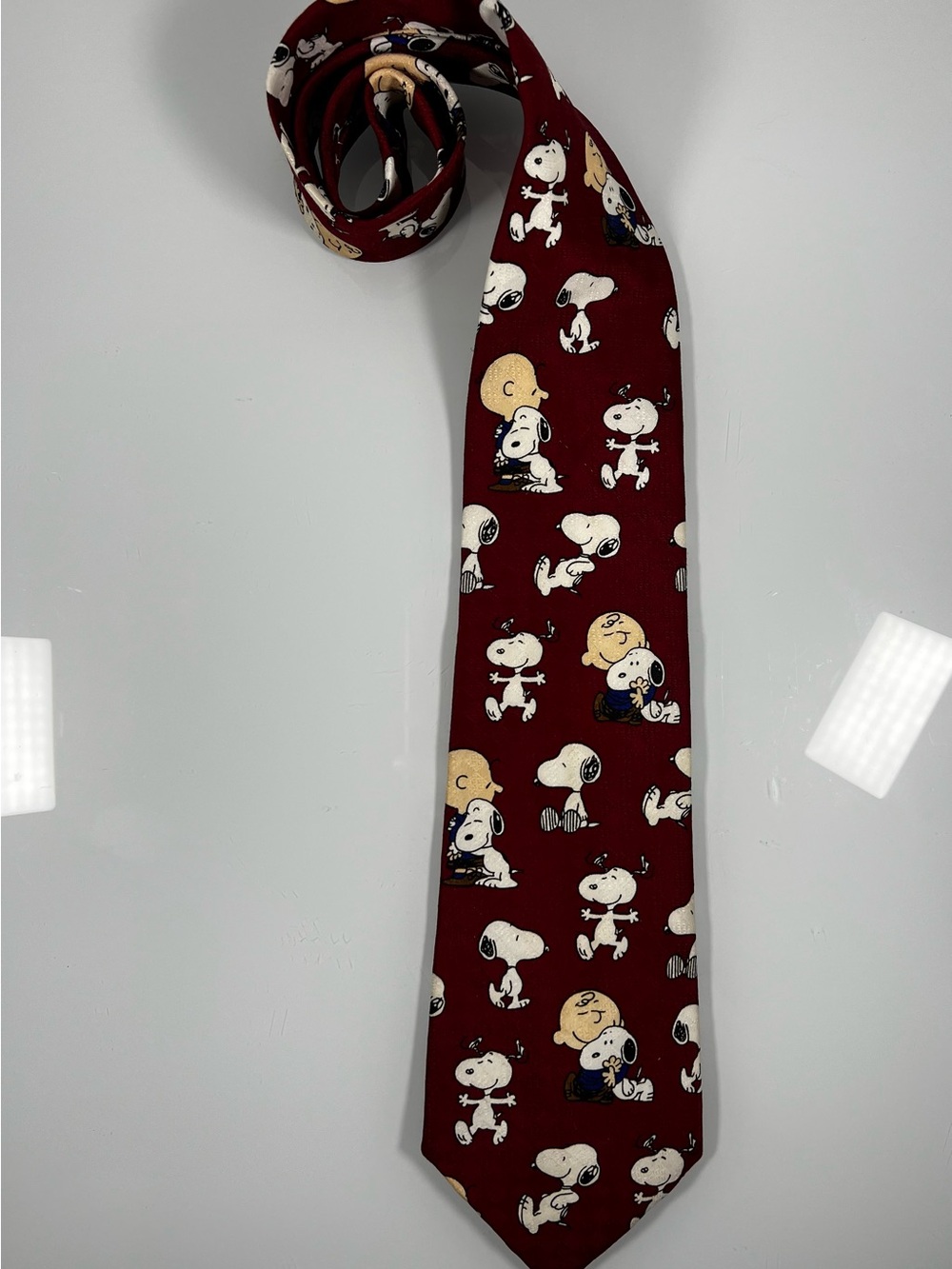 Vintage Charlie Brown and The Gang Men’s 100% Polyester Classic Necktie Snoopy